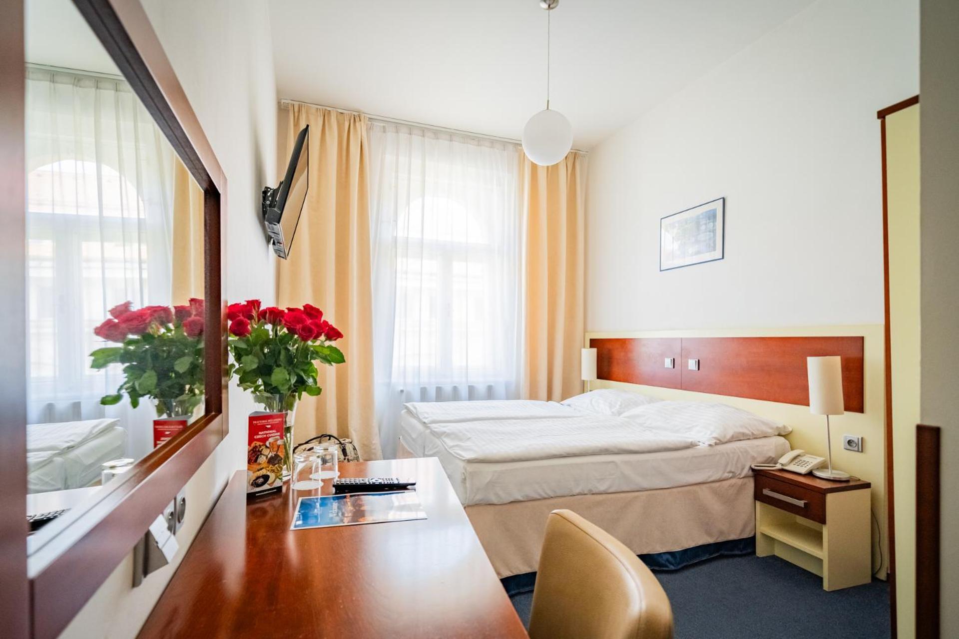 Hotel Atos 3*