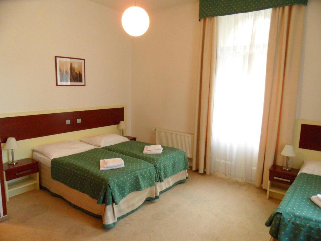 Otel Atos Prag