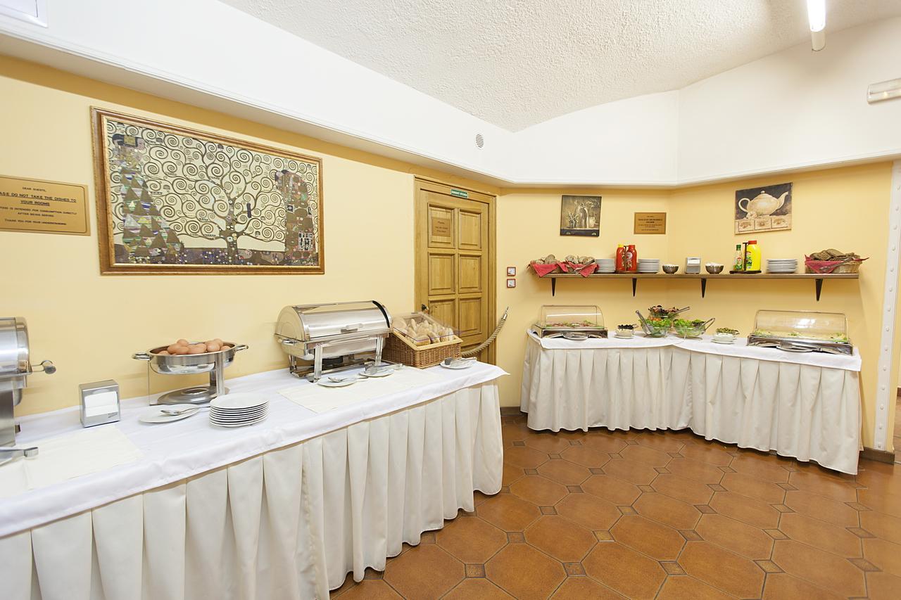 Atos Otel 3*